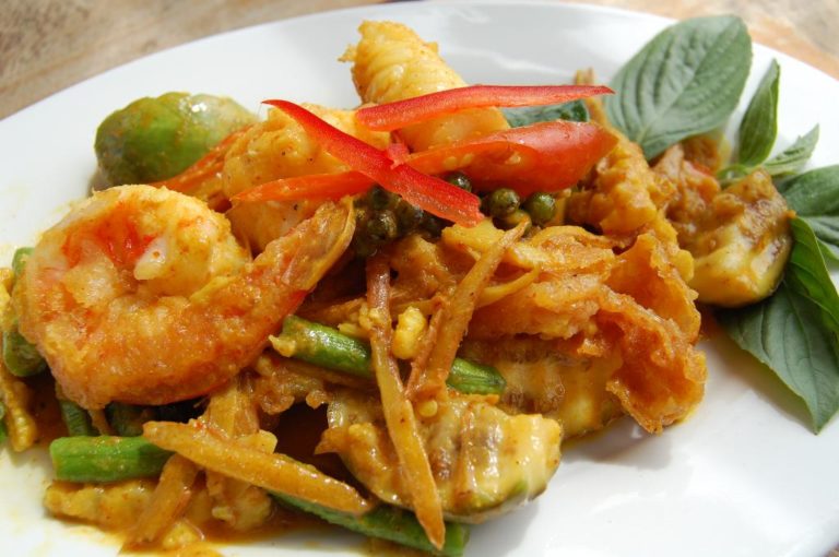 red curry seafood 1 768x510