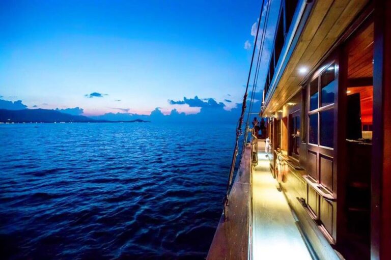 Red Baron Sunset Dinner Cruise 9 768x511